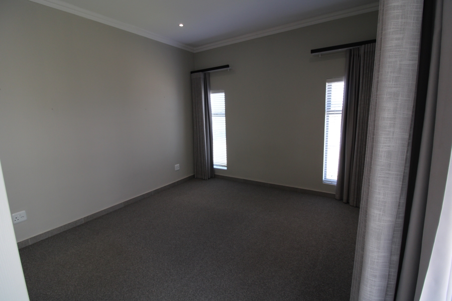 3 Bedroom Property for Sale in Blue Mountain Village Western Cape